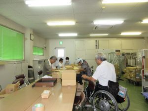 障害者の就労の様子２