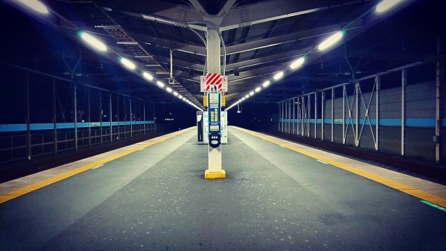 駅のホーム