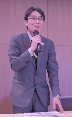 内閣府政策統括官(共生・共助担当)付参事官(障害施策担当)古屋勝史さん